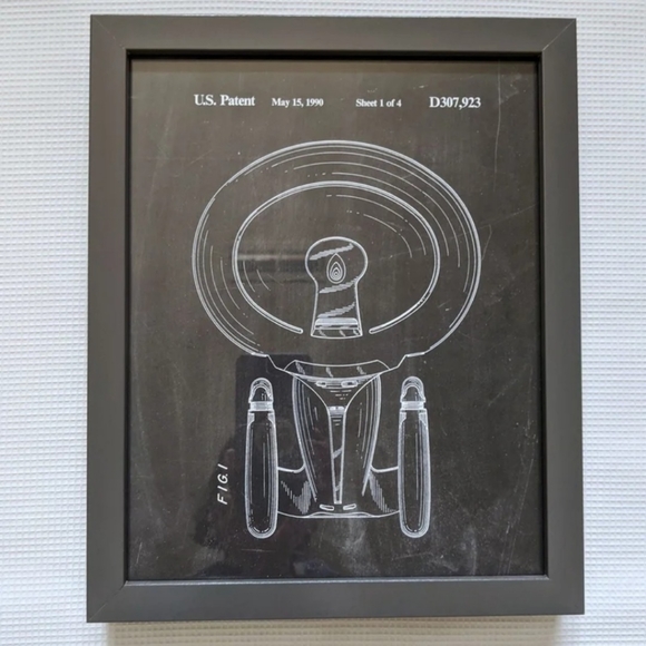 Star Trek The Next Generation USS Enterprise 9×11 Framed Prints - Picture 4 of 4